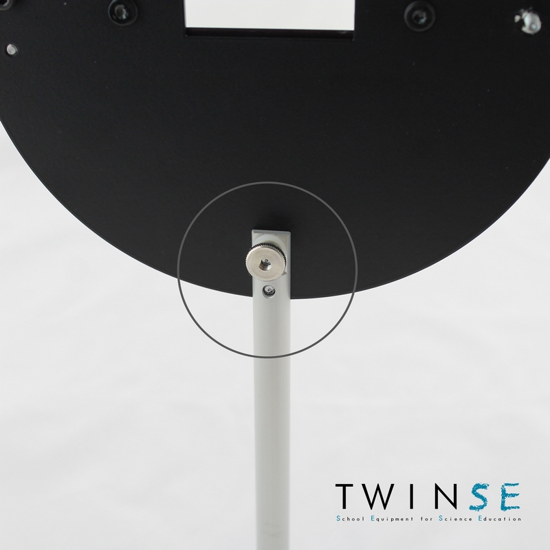 Changement de position de la tige pour changement d’orientation de la fente / Adjustable rod to change the slit orientation Changement de position de la tige pour changement d’orientation de la fente / Adjustable rod to change the slit orientation